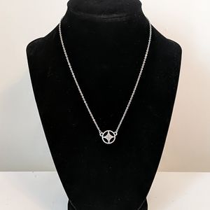 🌞 3/$15 - Charming Charlie Rhinestone Necklace